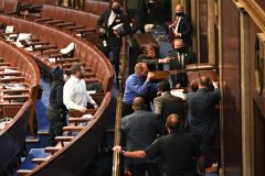 Capitol Police officer who shot Ashli Babbitt during Jan. 6 riot reveals identity