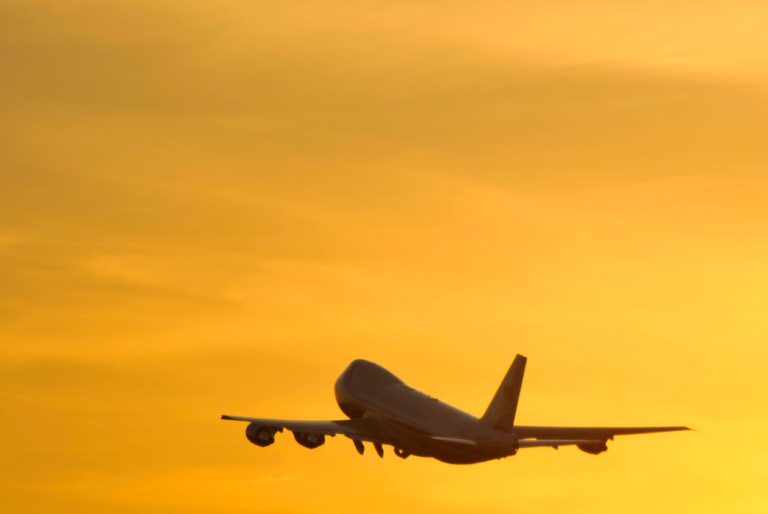 Air Force One departs Cleveland-Hopkins International Airport on its way to Columbus in 2010. (AP Photo/David Richard)