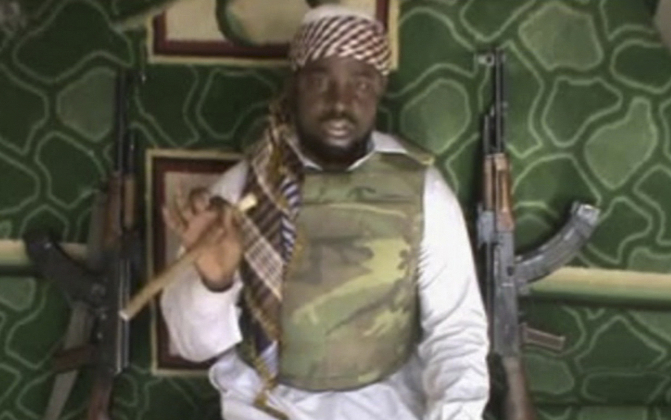 Wearing disguise, Boko Haram slaughters hundreds