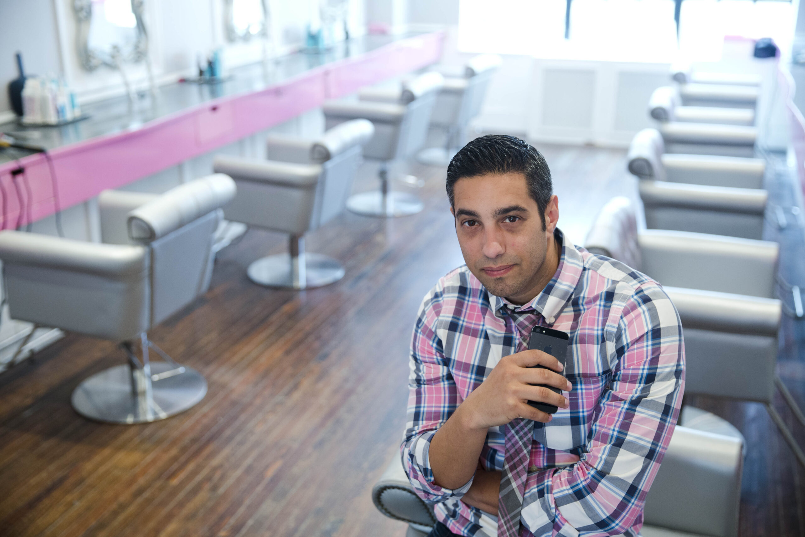 Small business on-the-go? Smartphones make it easy