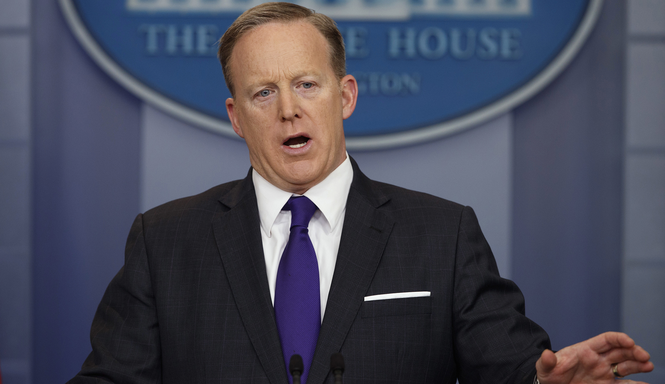 White House slams ‘false’ stories about late-night Syria statement