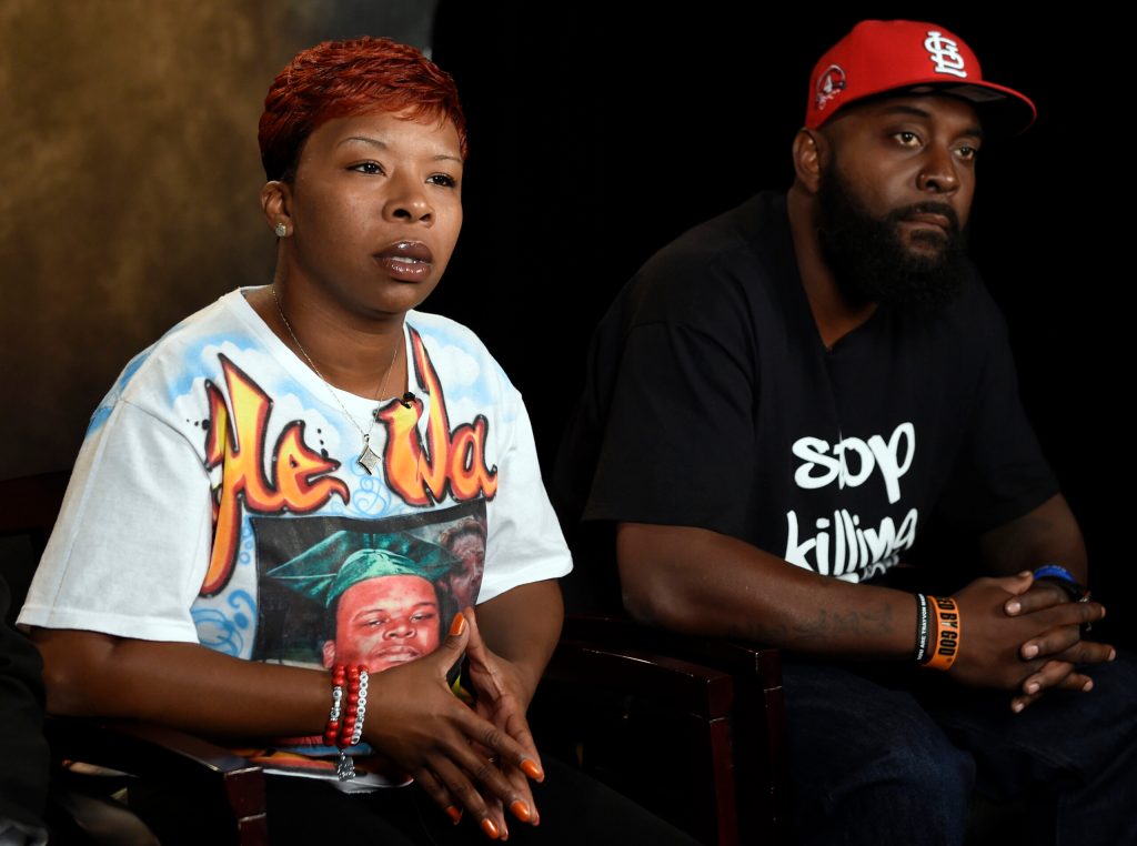 AP Interview: Browns unmoved by chief’s apology