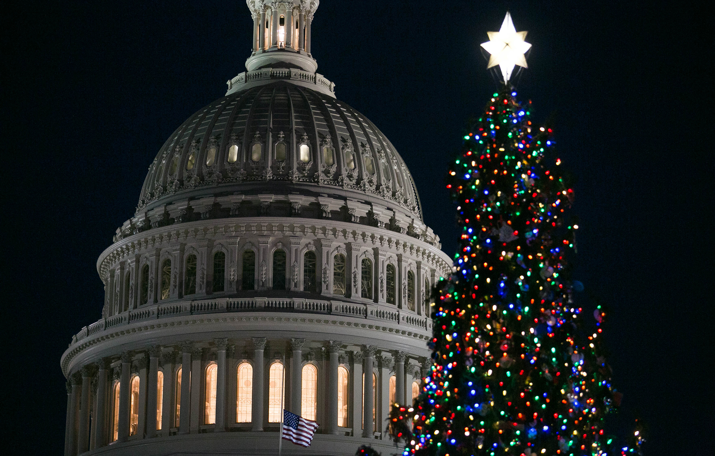 Senate passes funding bill minutes before midnight deadline