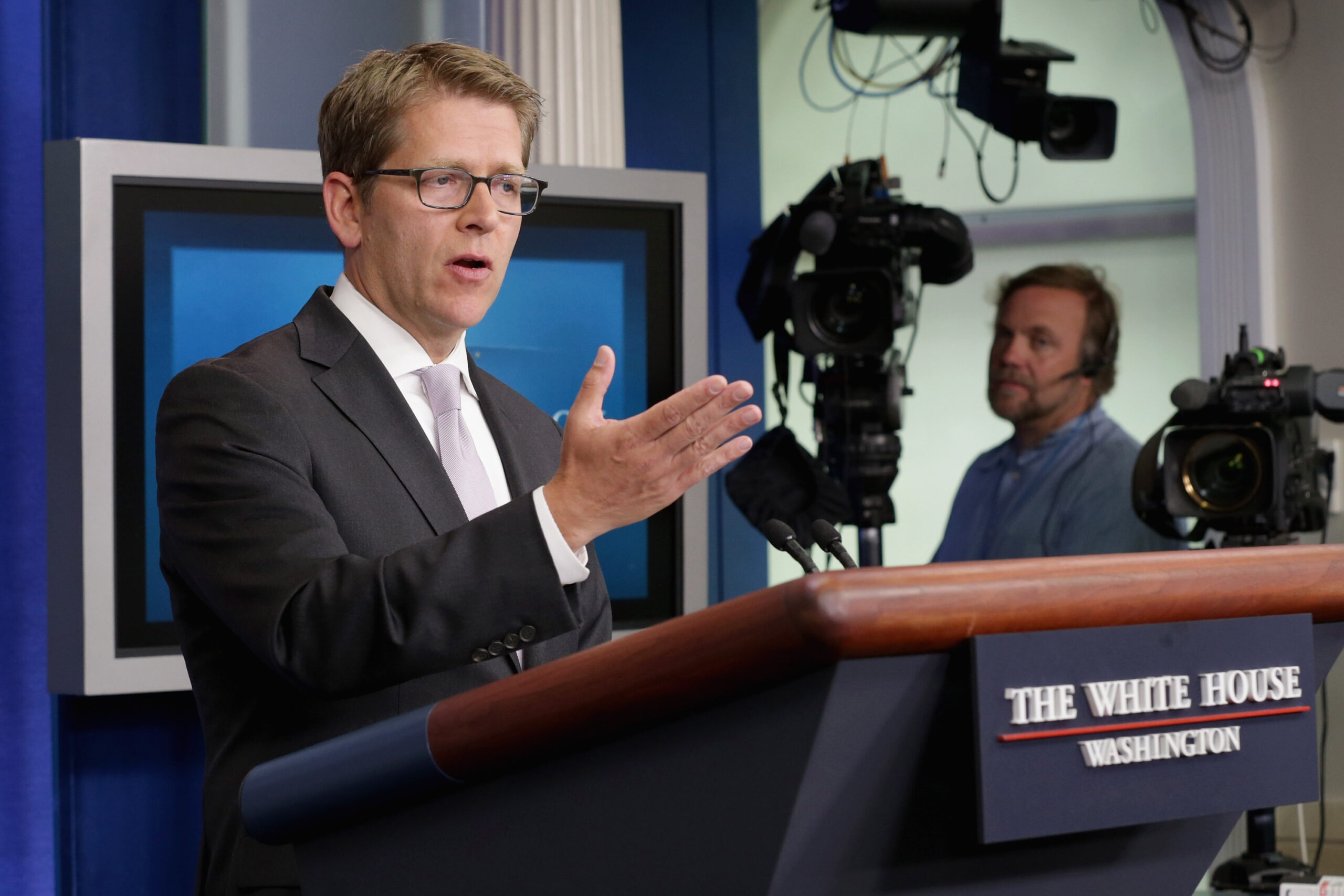 Jay Carney fires back at Vladimir Putin op-ed