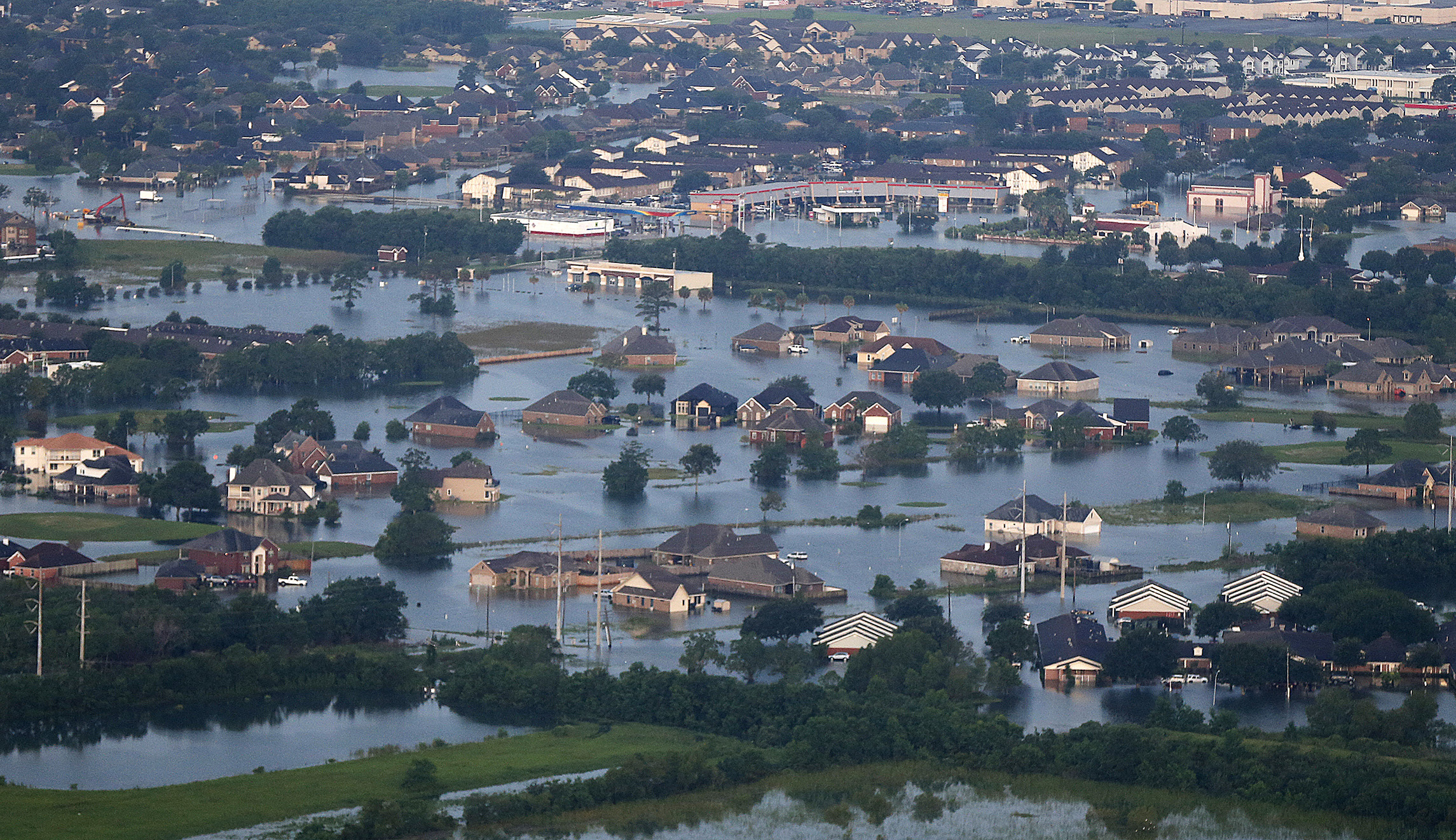 White House: 100,000 homes affected by Hurricane Harvey flooding