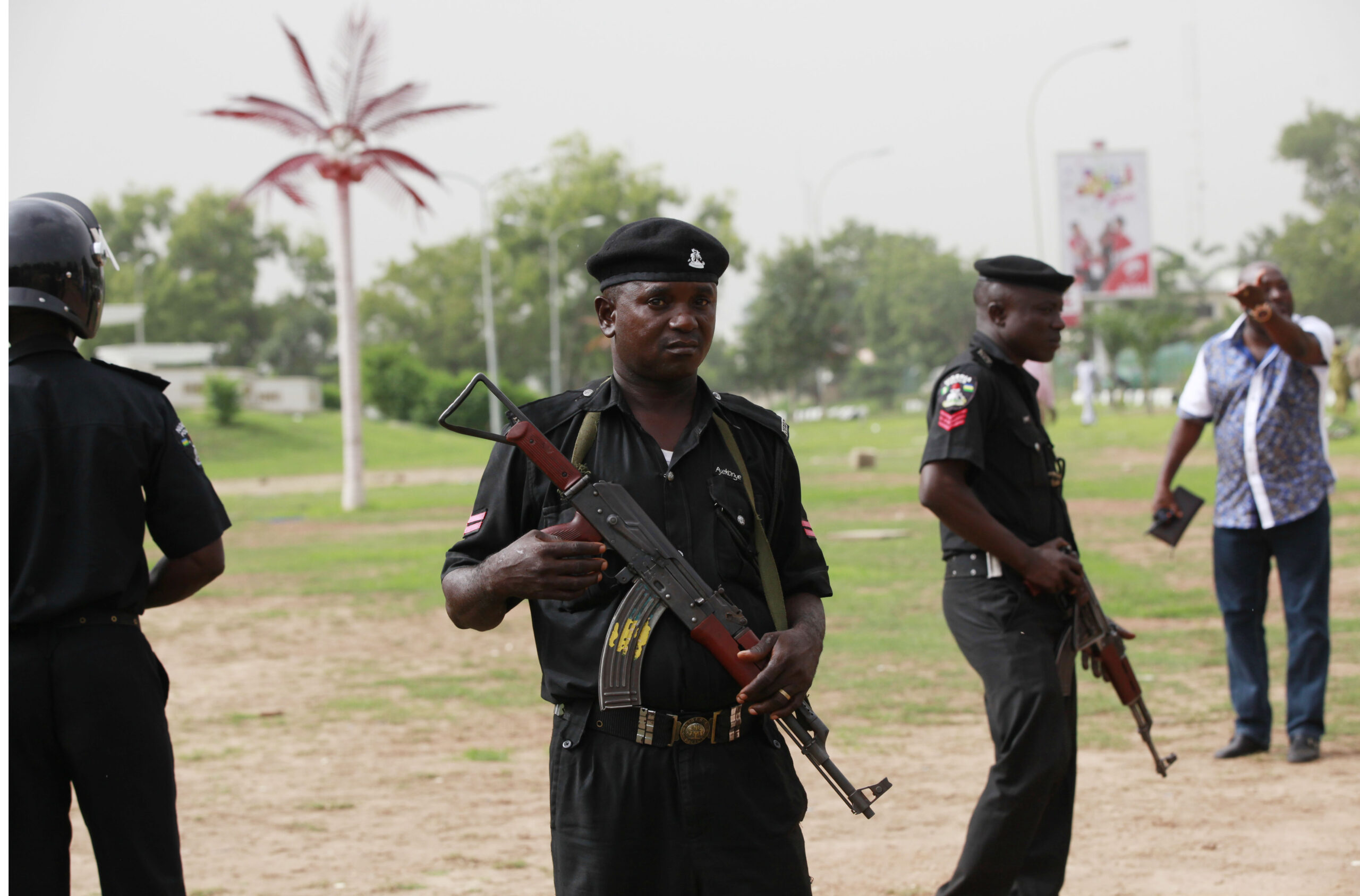 Nigeria agrees to security summit on Boko Haram