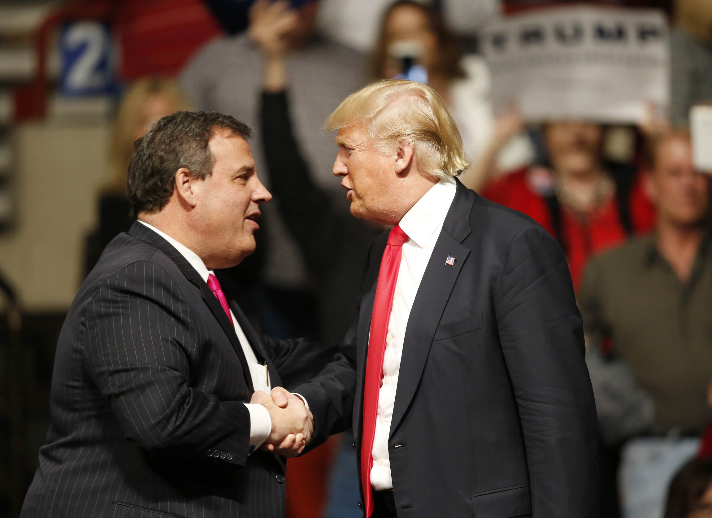 Shock, disgust in right-leaning media after Christie’s endorsement