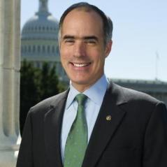 Bob Casey Holds On