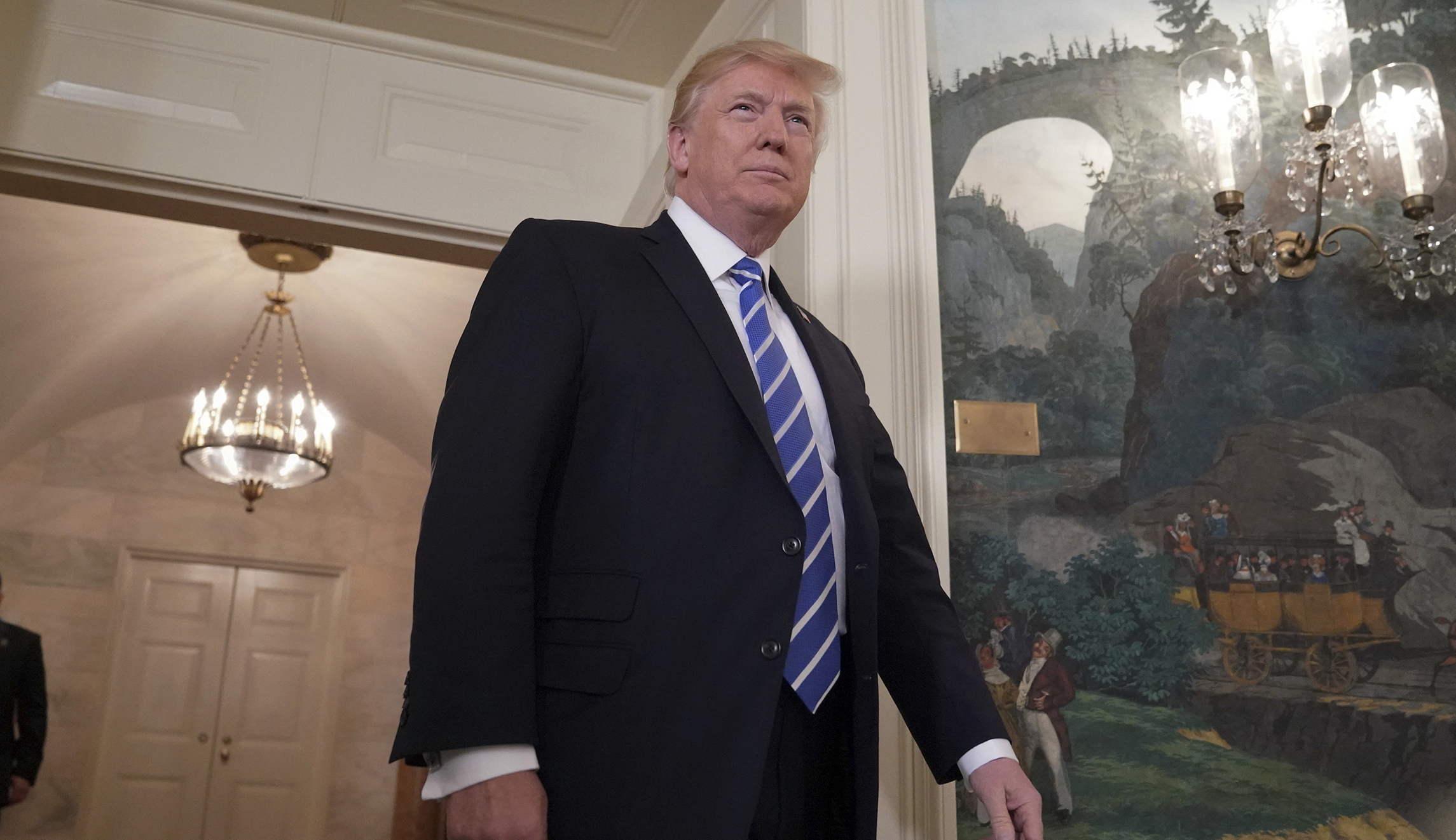 Trump adds five names to Supreme Court contenders list