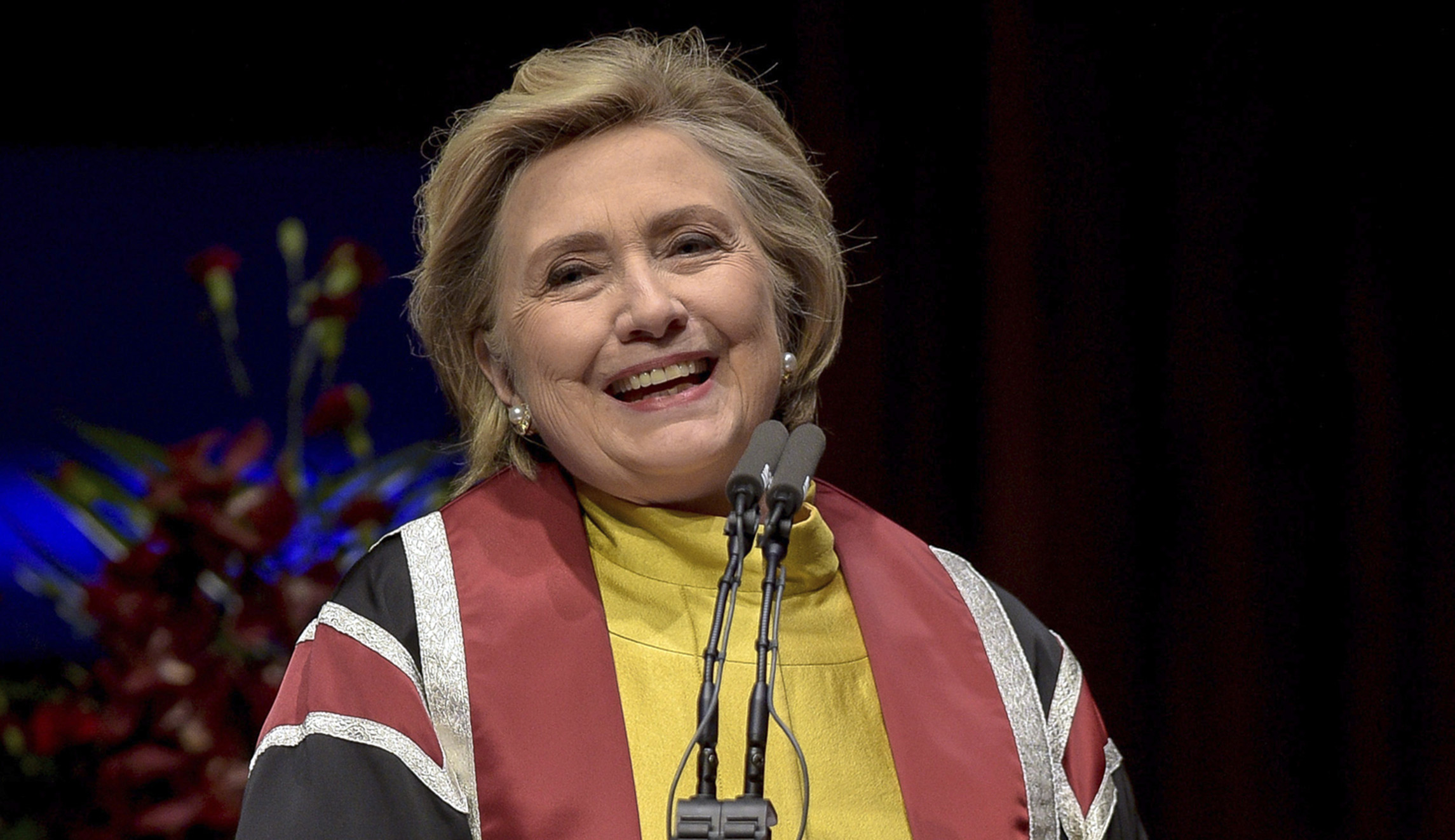 Trump: Feds should investigate Clinton after Donna Brazile bombshell