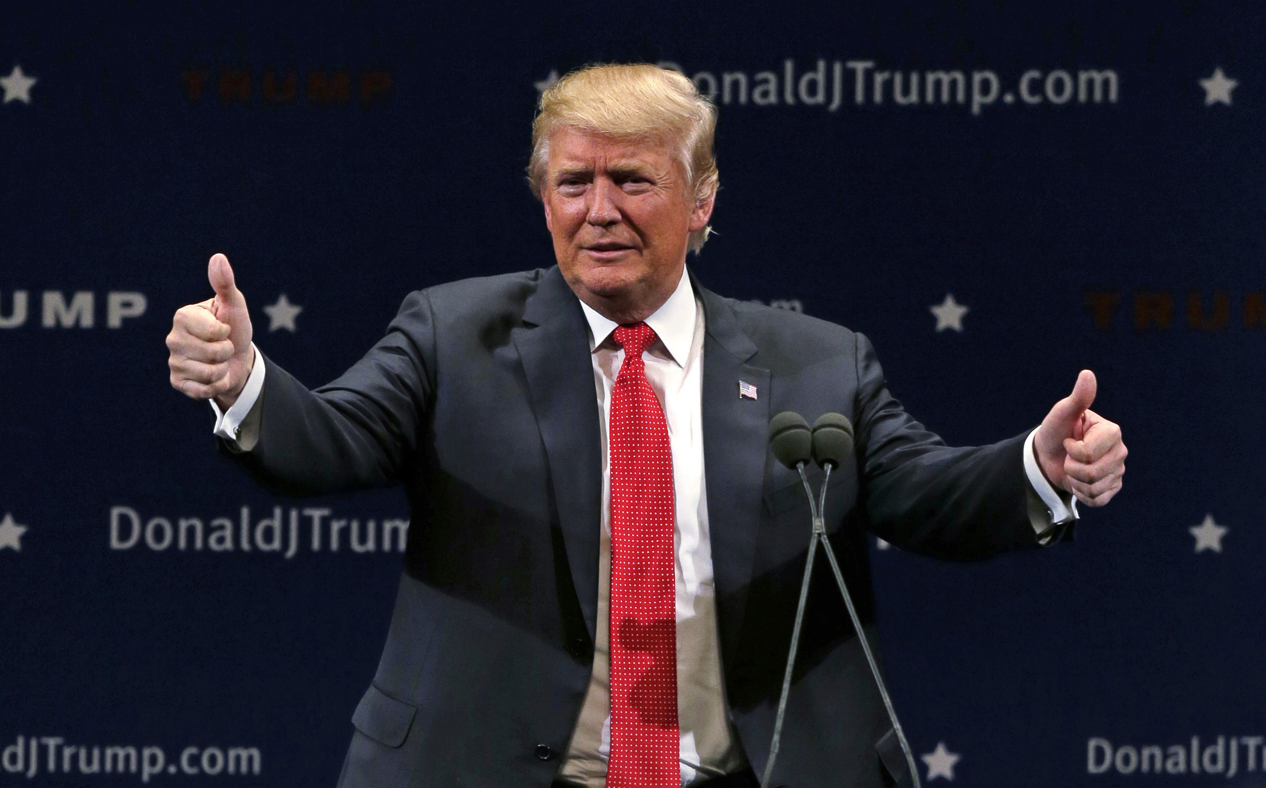 Trump gaining steam in latest national poll