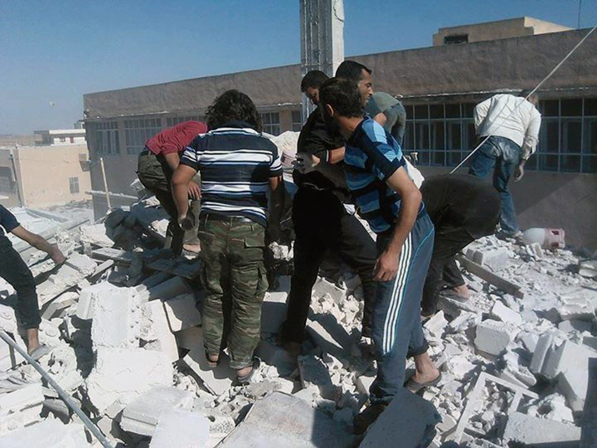 Syrian army crushes rebel push near Turkish border