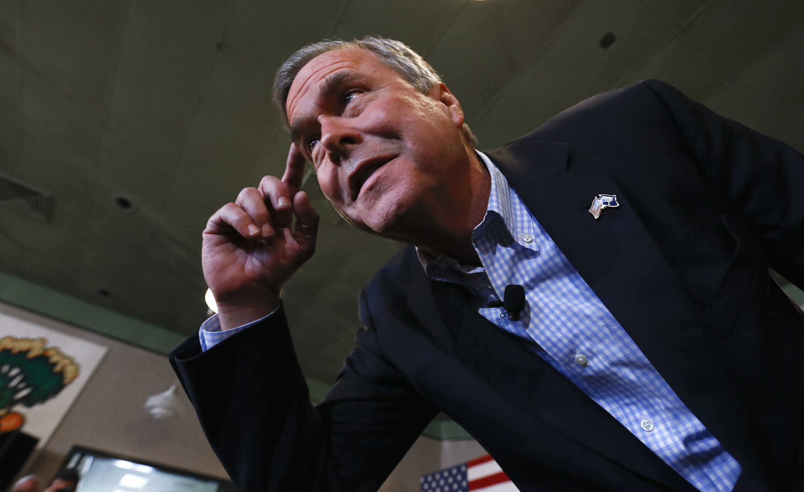 Jeb Bush in Amsterdam: Trump supporters aren’t ‘idiots’