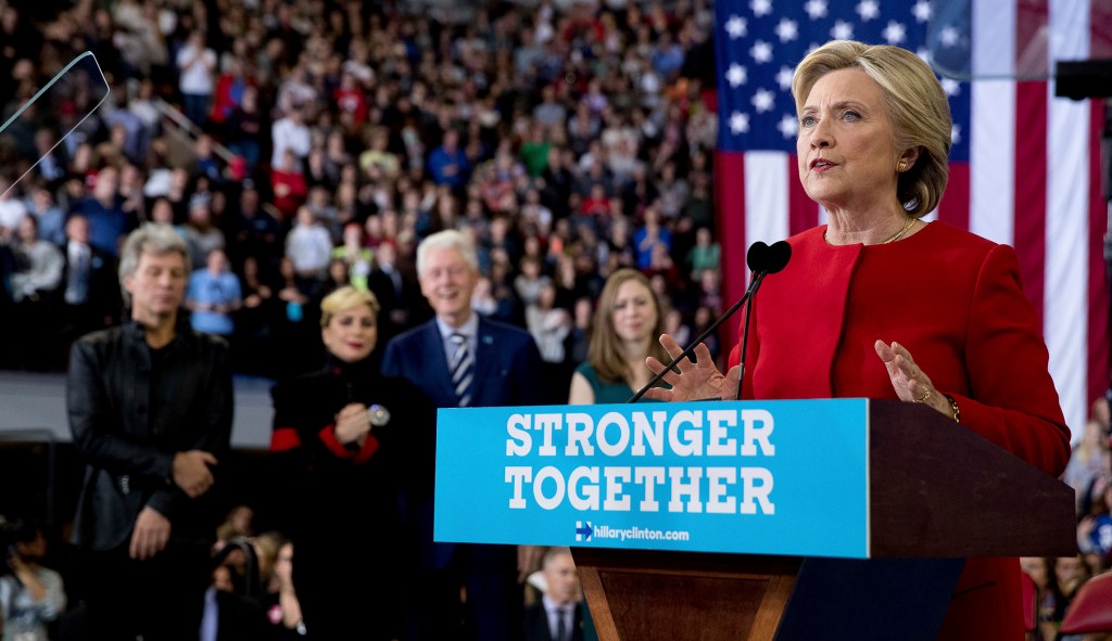 Hillary Clinton: No one has asked me for advice for running in 2020