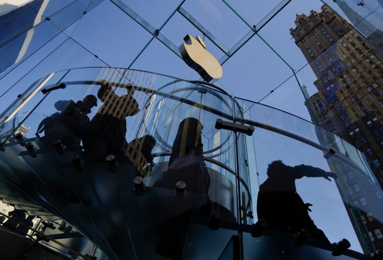 EU says Apple gets illegal tax benefits in Ireland