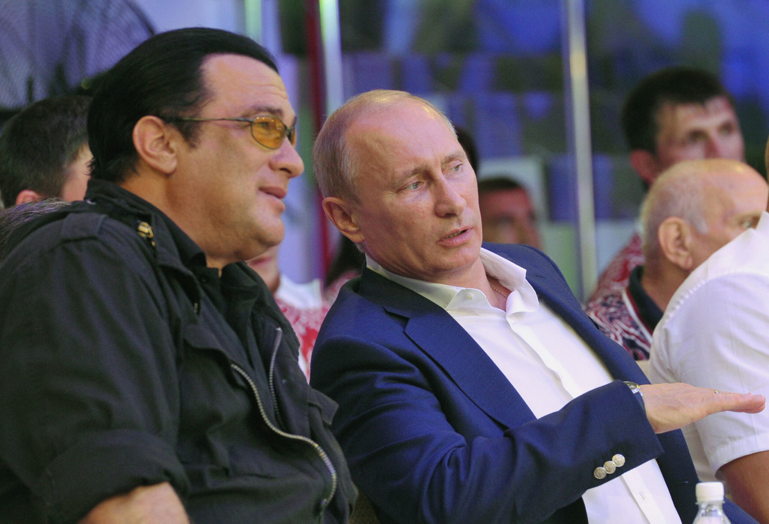 Report: US actor Steven Seagal performs in Crimea