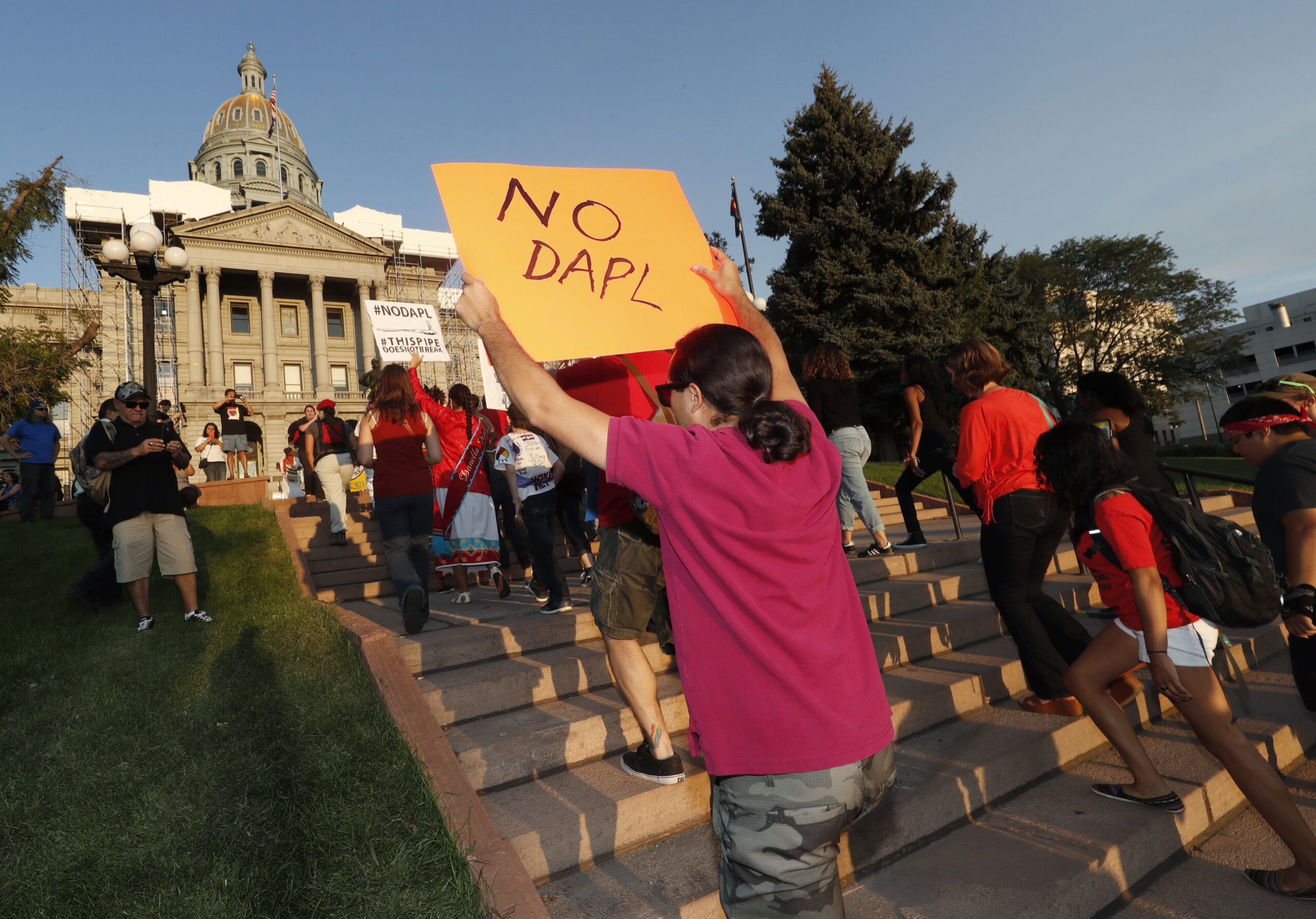 Feds block construction of Dakota Access pipeline despite court decision