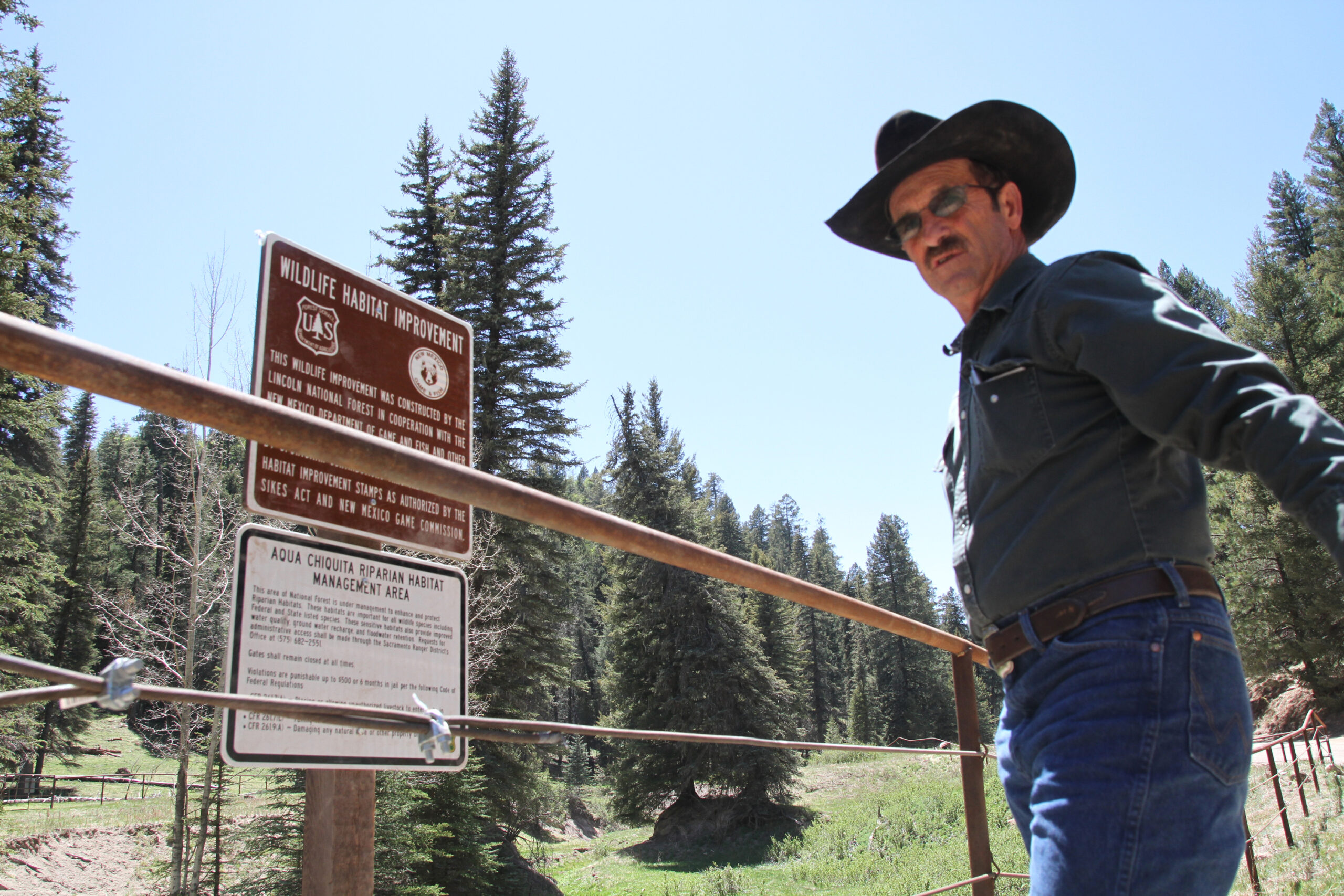 Ranchers sue feds over access to mouse habitat