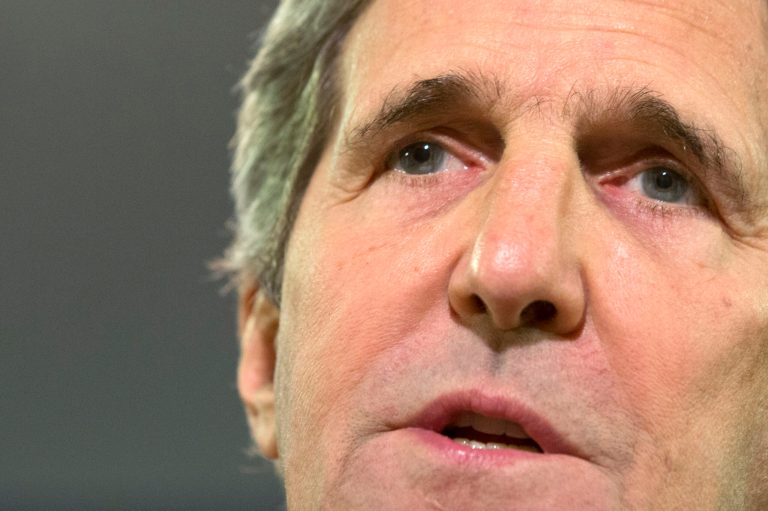 Kerry backs off Israel ‘apartheid’ remark