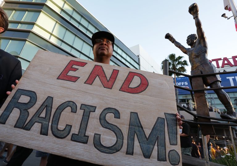 (Jonathan Alcorn/Getty images)