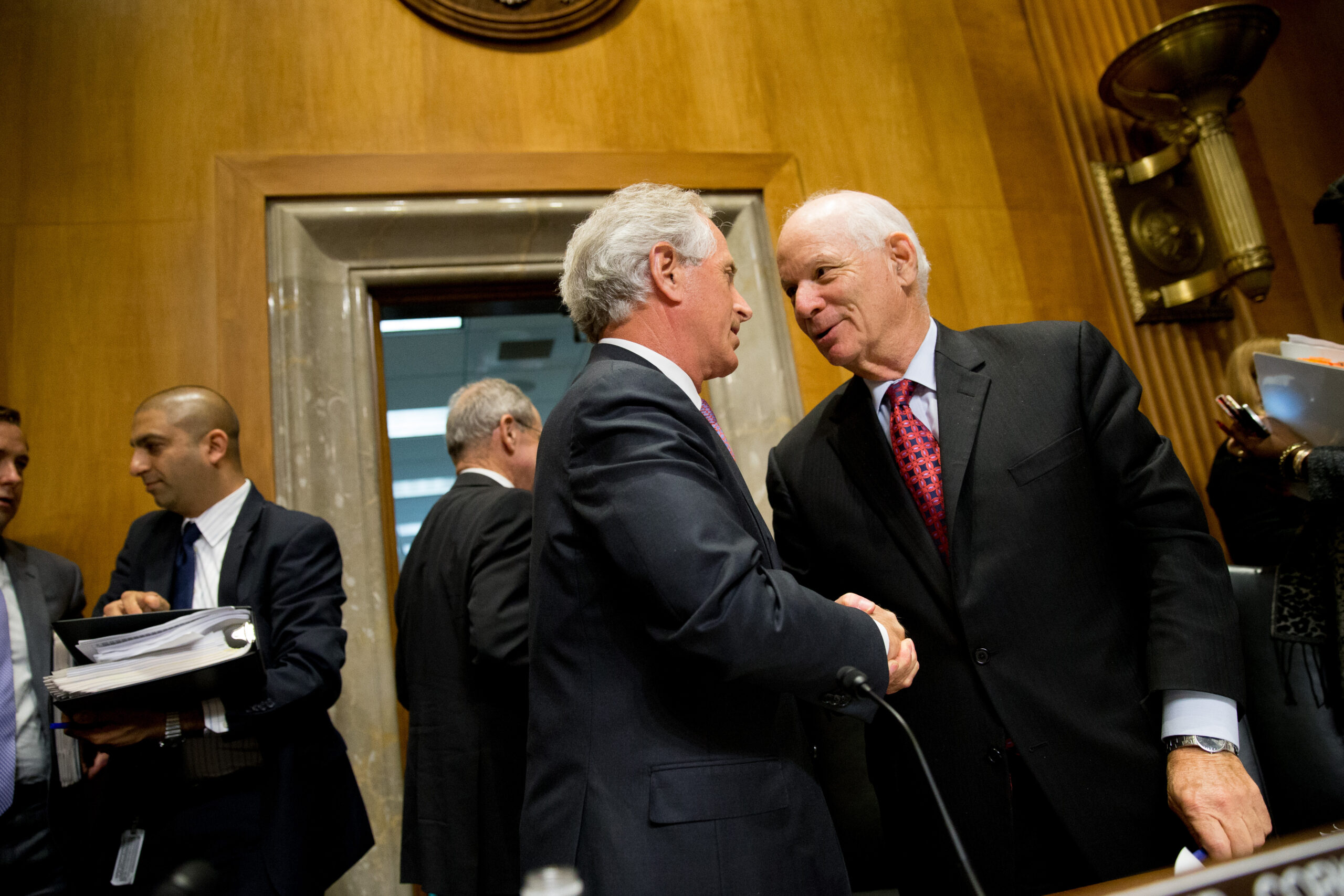 Media welcome renewed bipartisanship in Congress, voters not so much