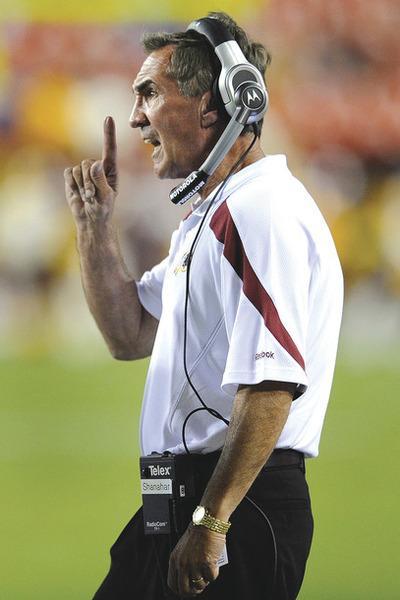 Nick Wass/AP
Mike Shanahan won his 154th regular-season game as an NFL coach Sunday when the Redskins beat the Cardinals 22-21, tying him with Joe Gibbs for 14th all time.