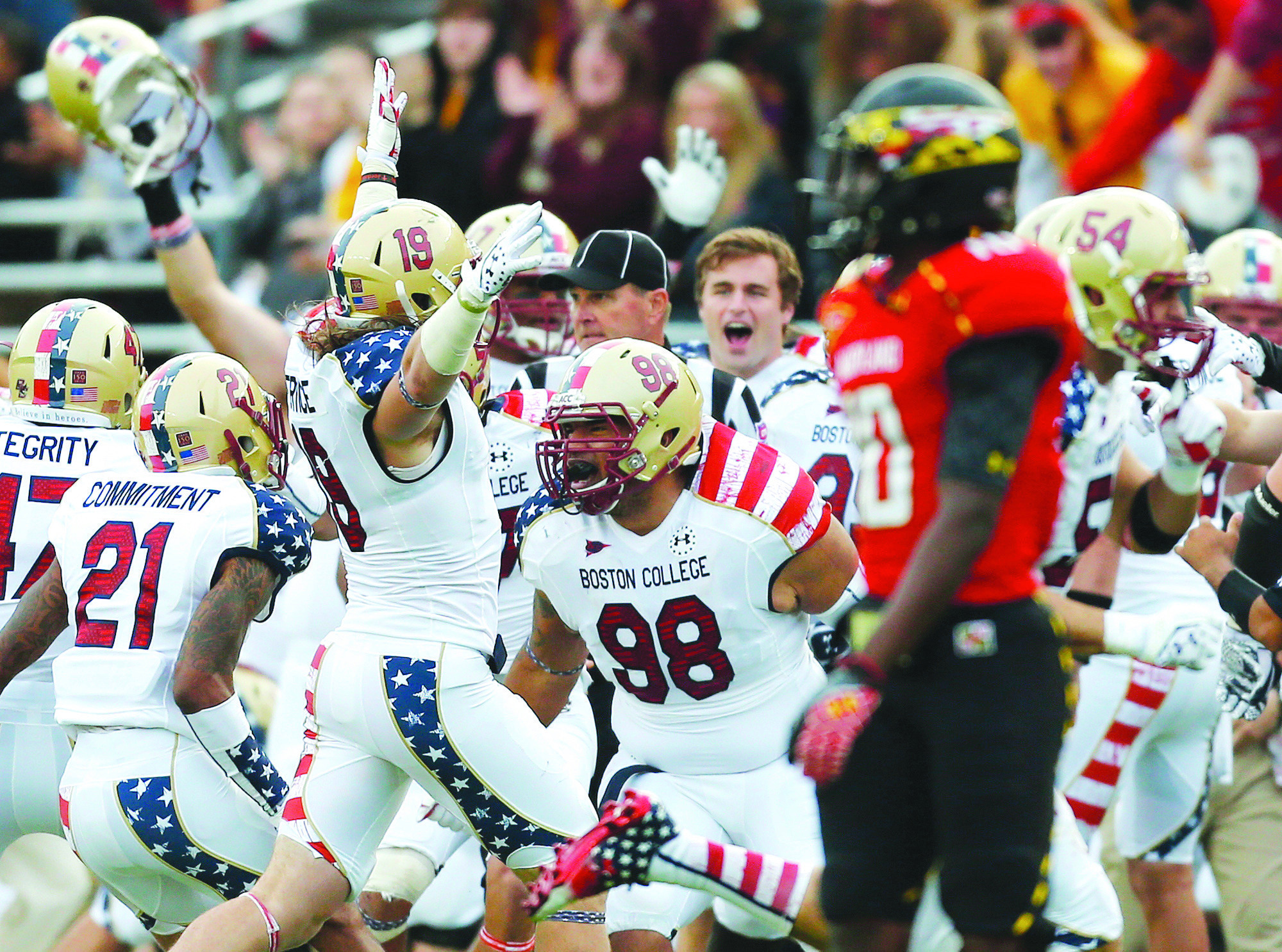 Maryland loses it at the end again