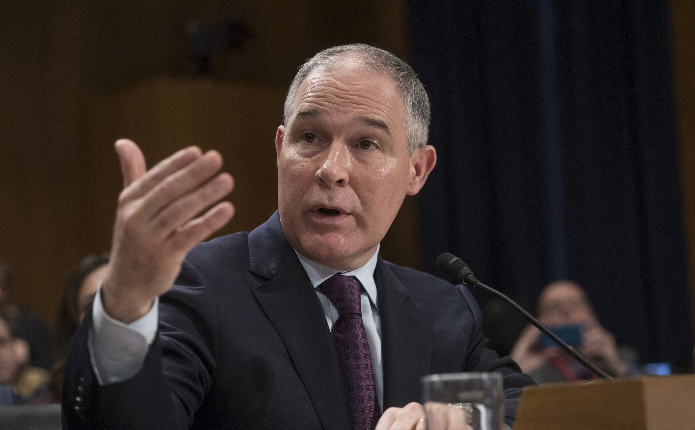Report: Scott Pruitt lied under oath about using private email for state business
