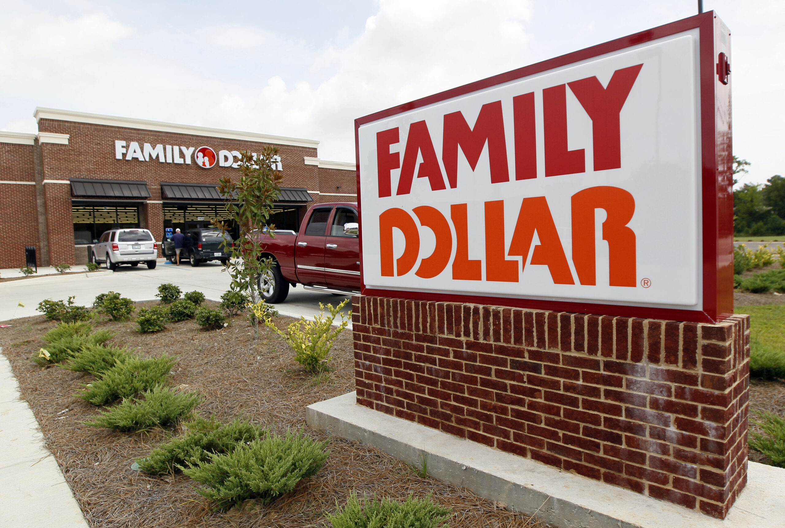 Family Dollar rejects Dollar General offer