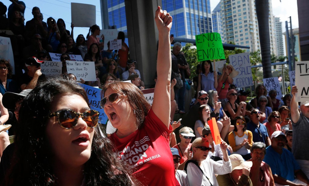 Thousands rally for gun control in Florida after school shooting