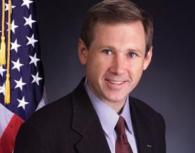 Kirk Throws Support Behind Peter King’s Israel Resolution