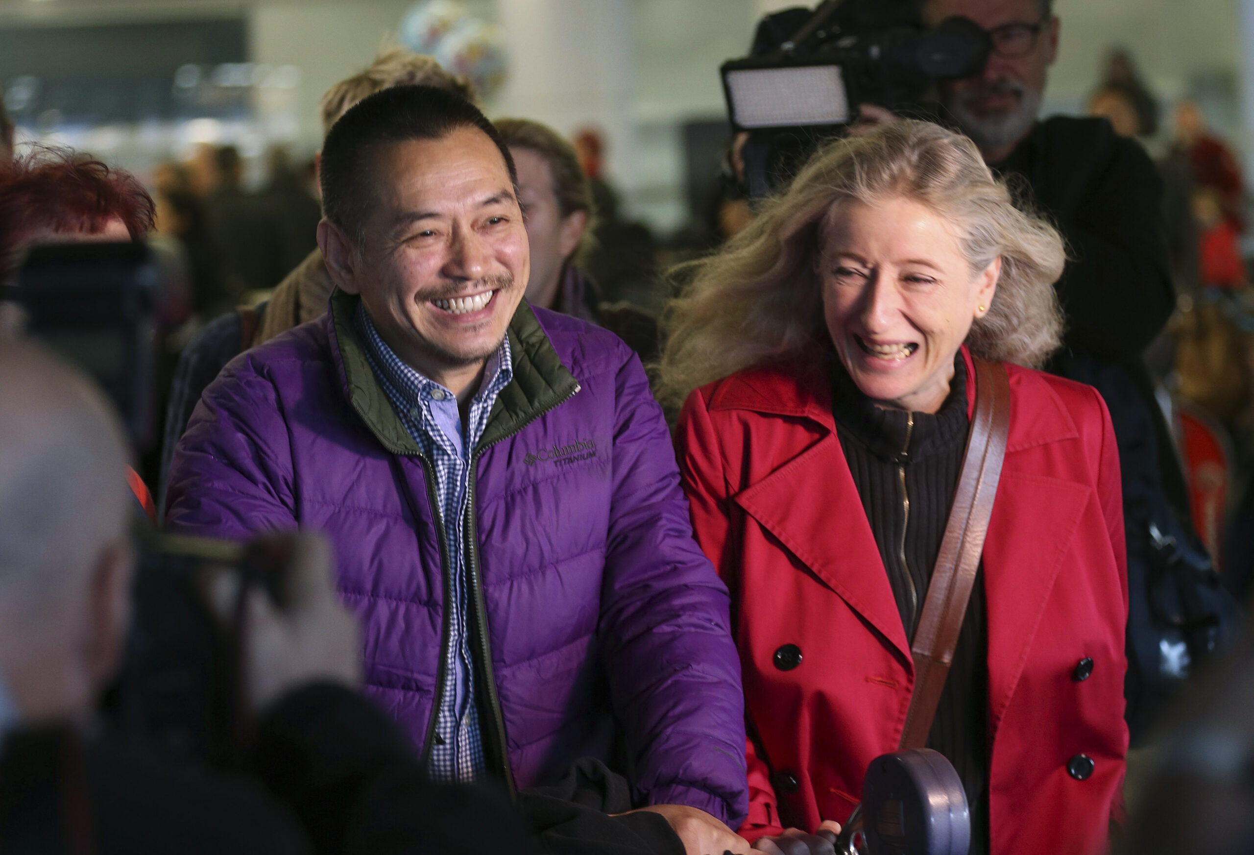 Australian artist detained in Beijing deported
