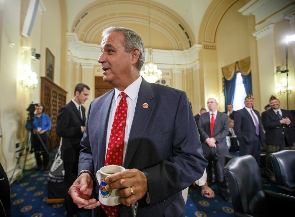 Lawmaker says VA protecting ‘corrupt and incompetent’ employees