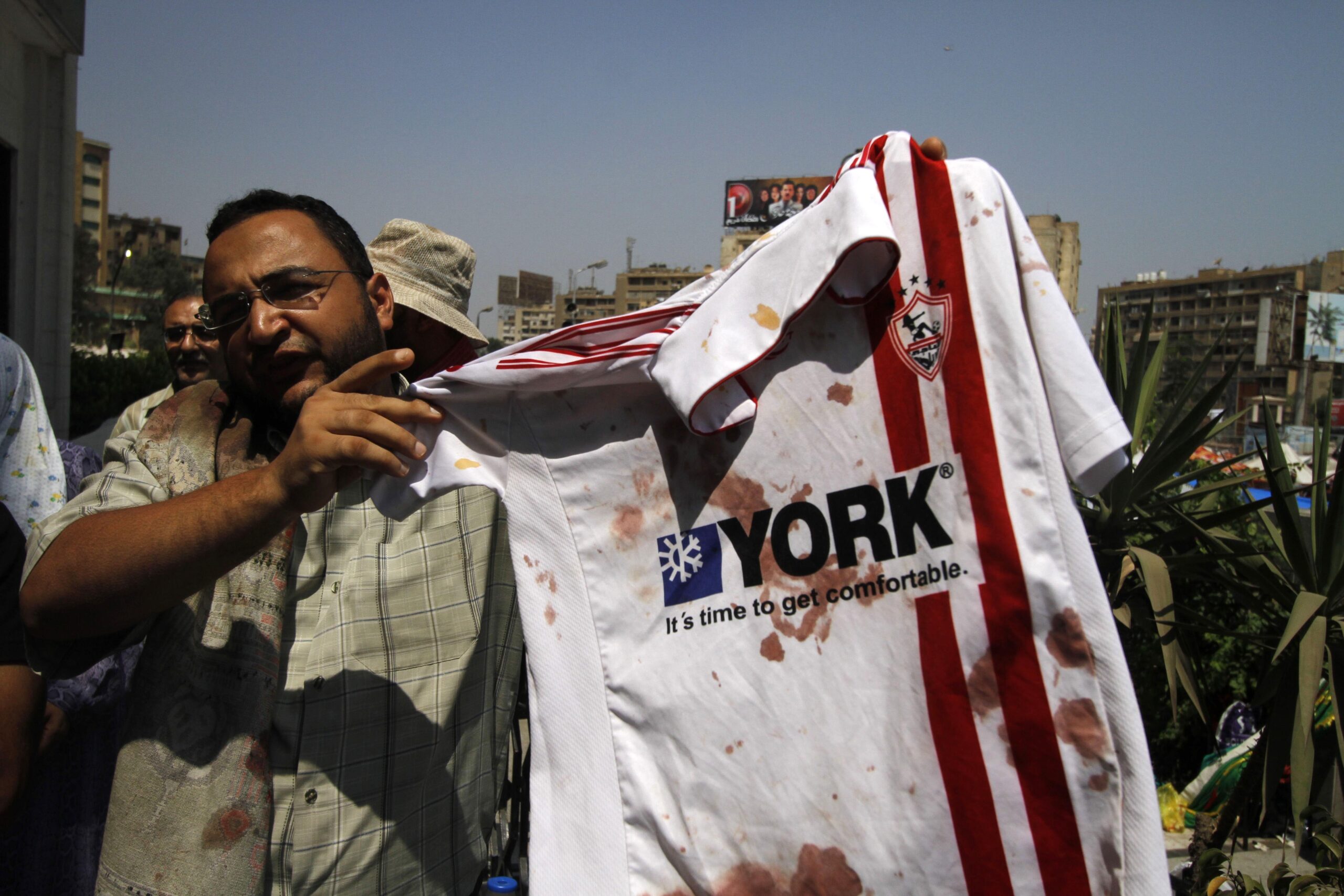 Capitol Hill conflicted over whether to withdraw aid to Egypt