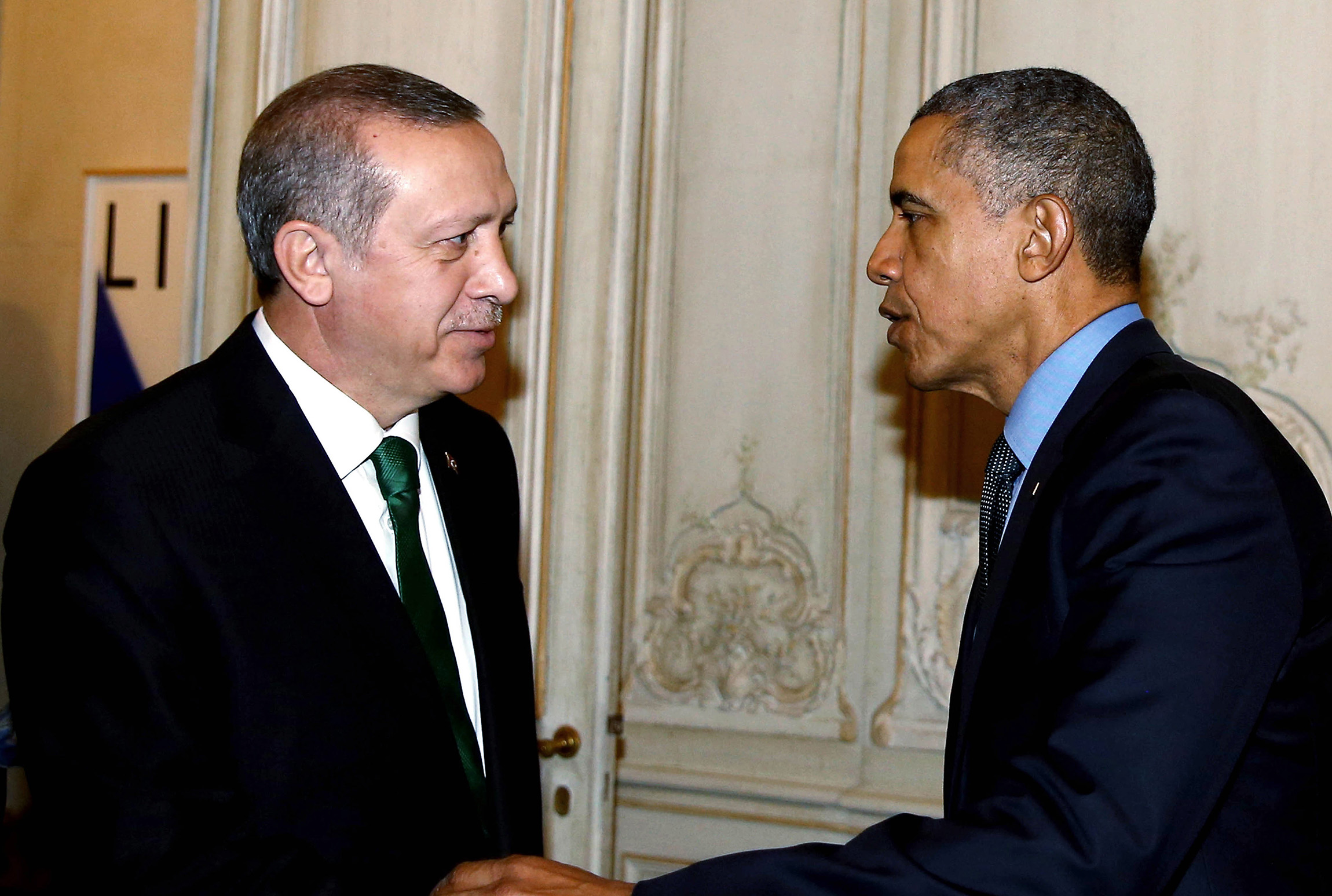 Obama reverses, will meet with Erdogan