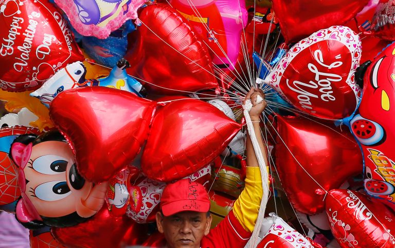 (AP Photo/Bullit Marquez)