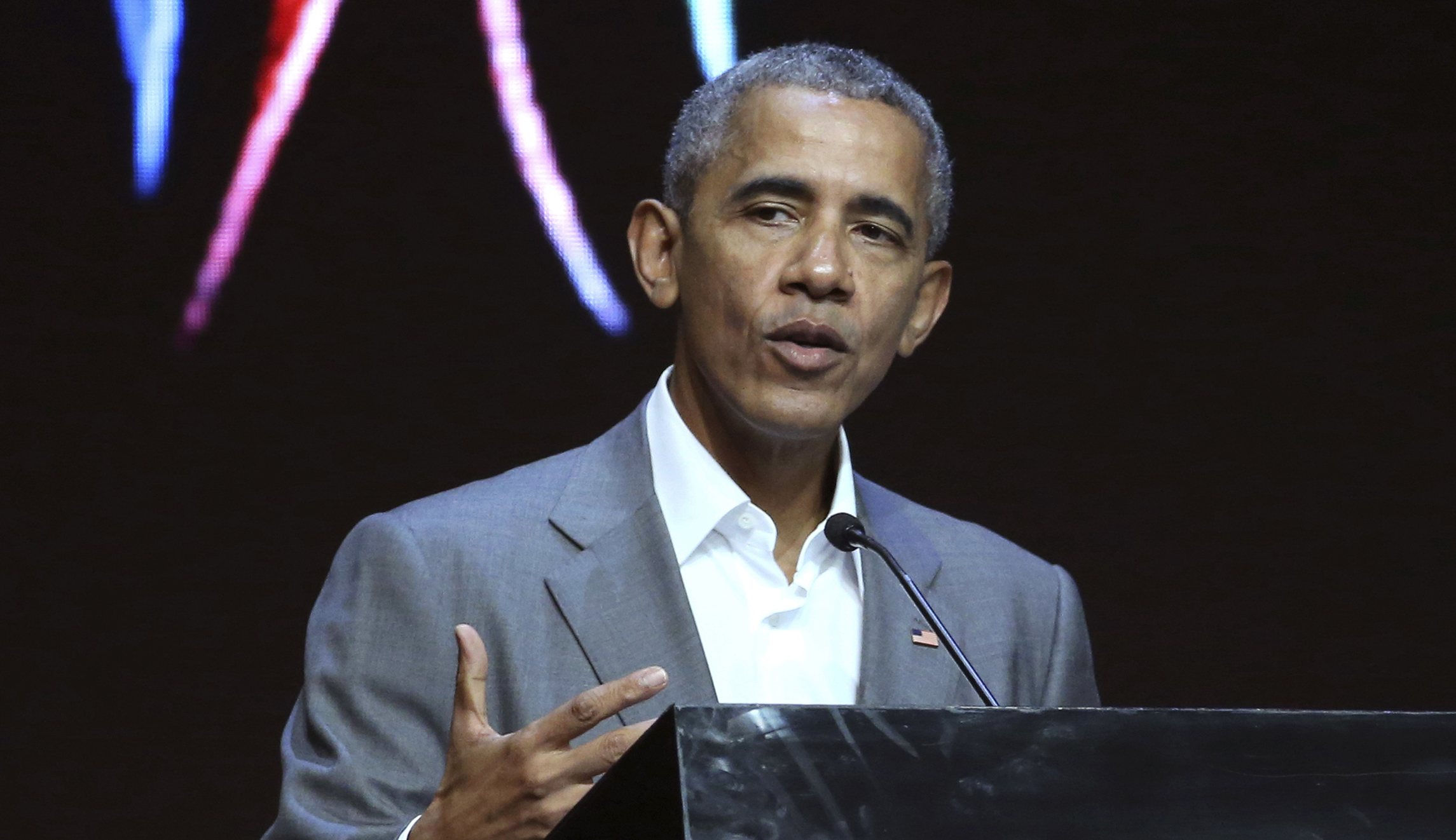 Barack Obama calls for ‘peaceful and credible’ Kenyan elections amid fears of violence