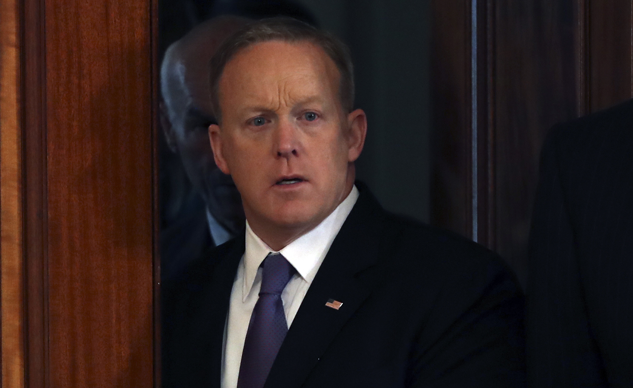 Spicer reports to Pentagon for Navy Reserve duty