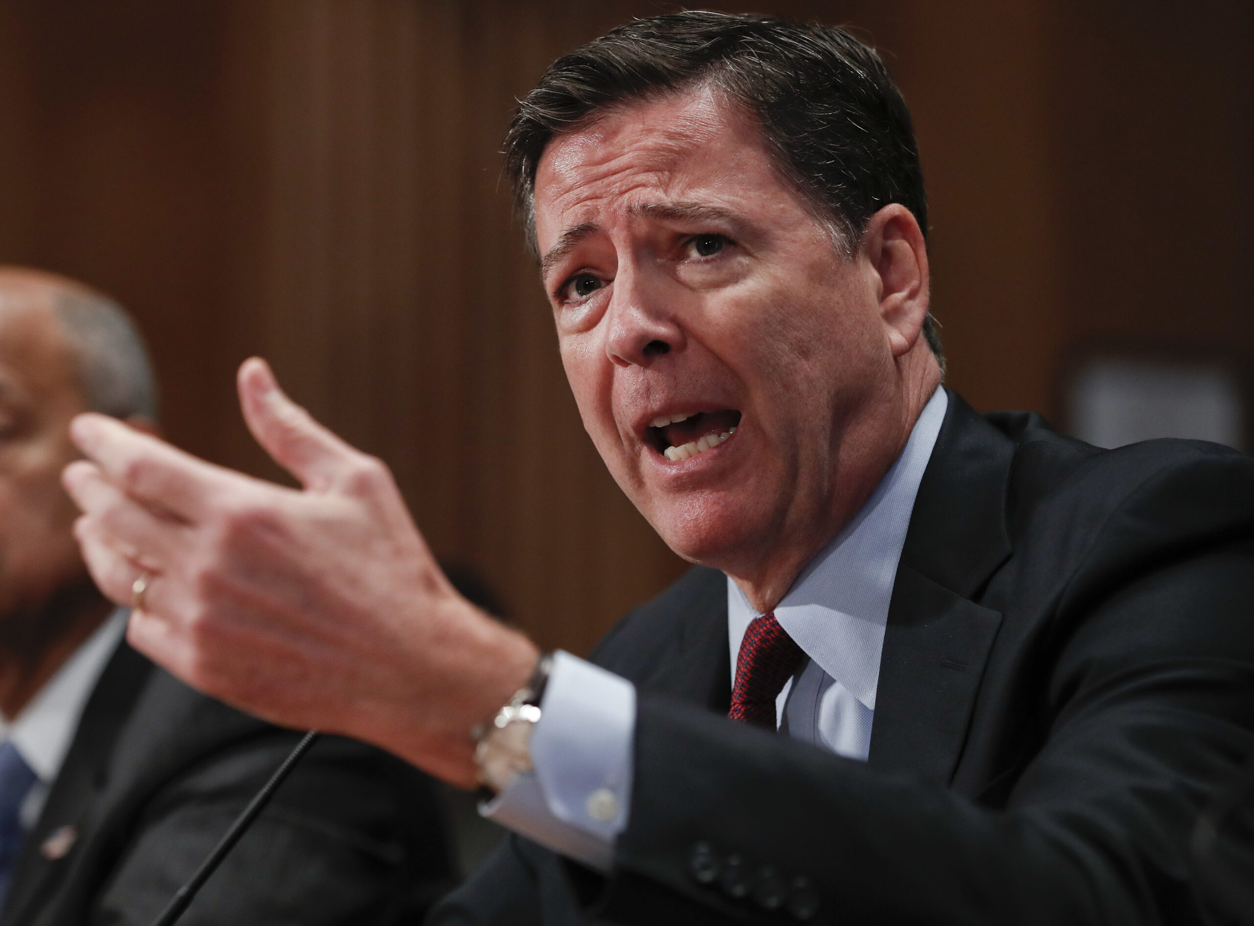 Ex-prosecutors slam Comey for ‘serious mistake’ in letter circulated by Clinton camp