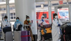 The airports and public transit systems holding on to mask mandates for now