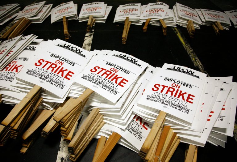The United Food and Commercial Workers' backing is the latest in a string of major union endorsements Hillary Clinton has racked up. (AP file photo/Jason Redmond)