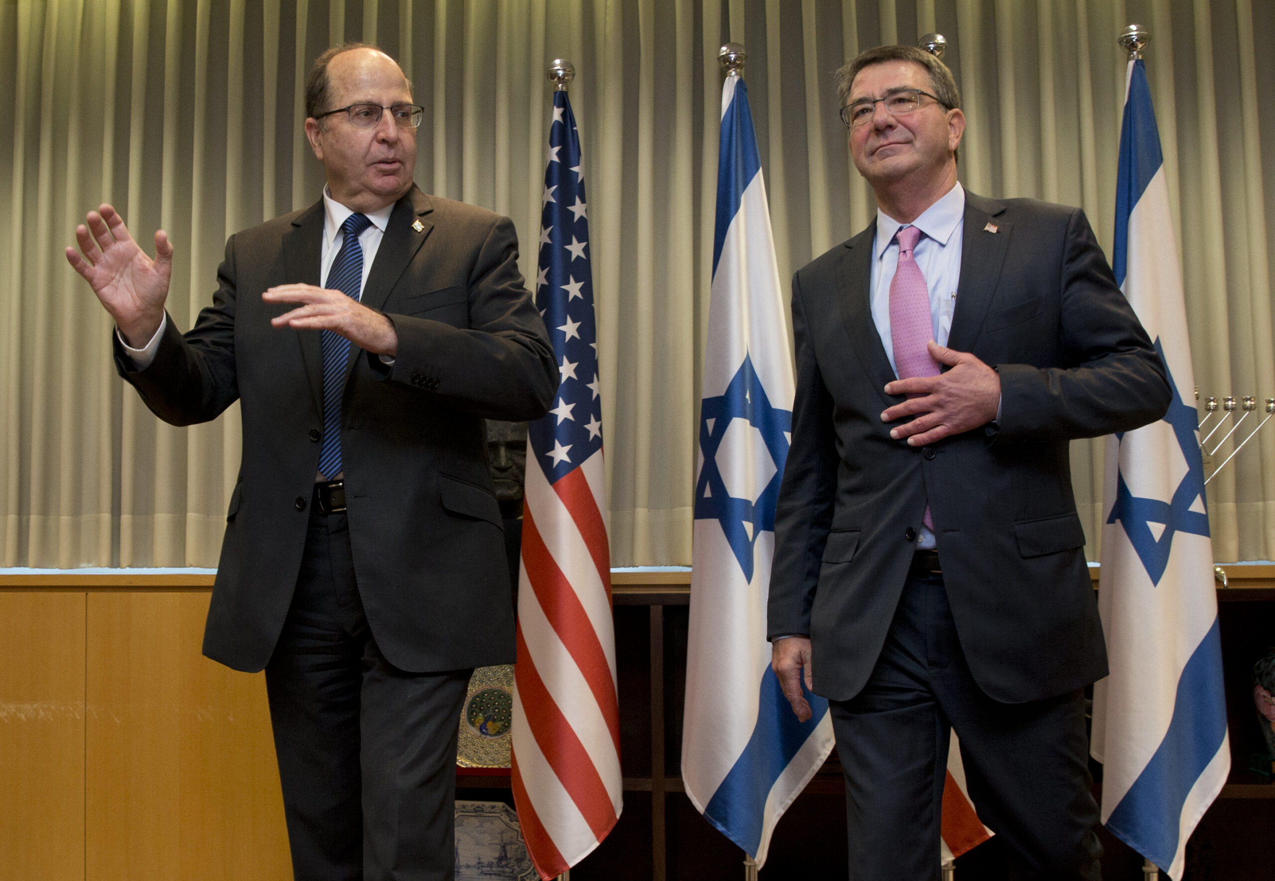 Defense Secretary Carter: Military option against Iran still available