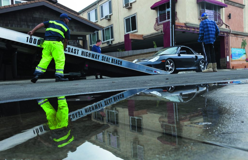California sees unusually high ‘king tides’