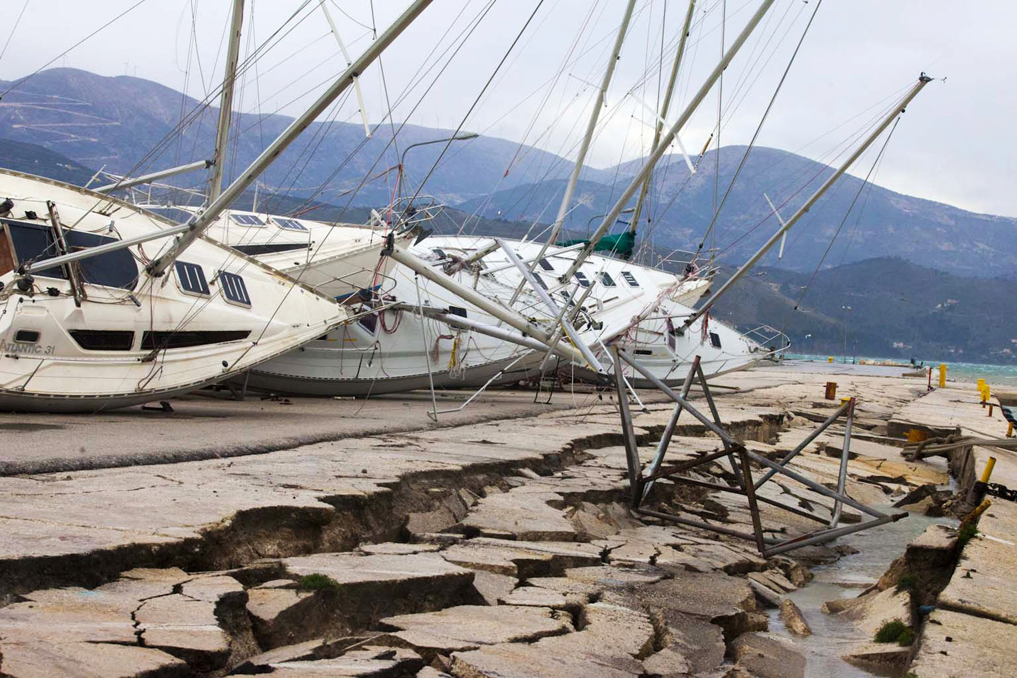 Strong quake hits western Greek isle of Kefalonia