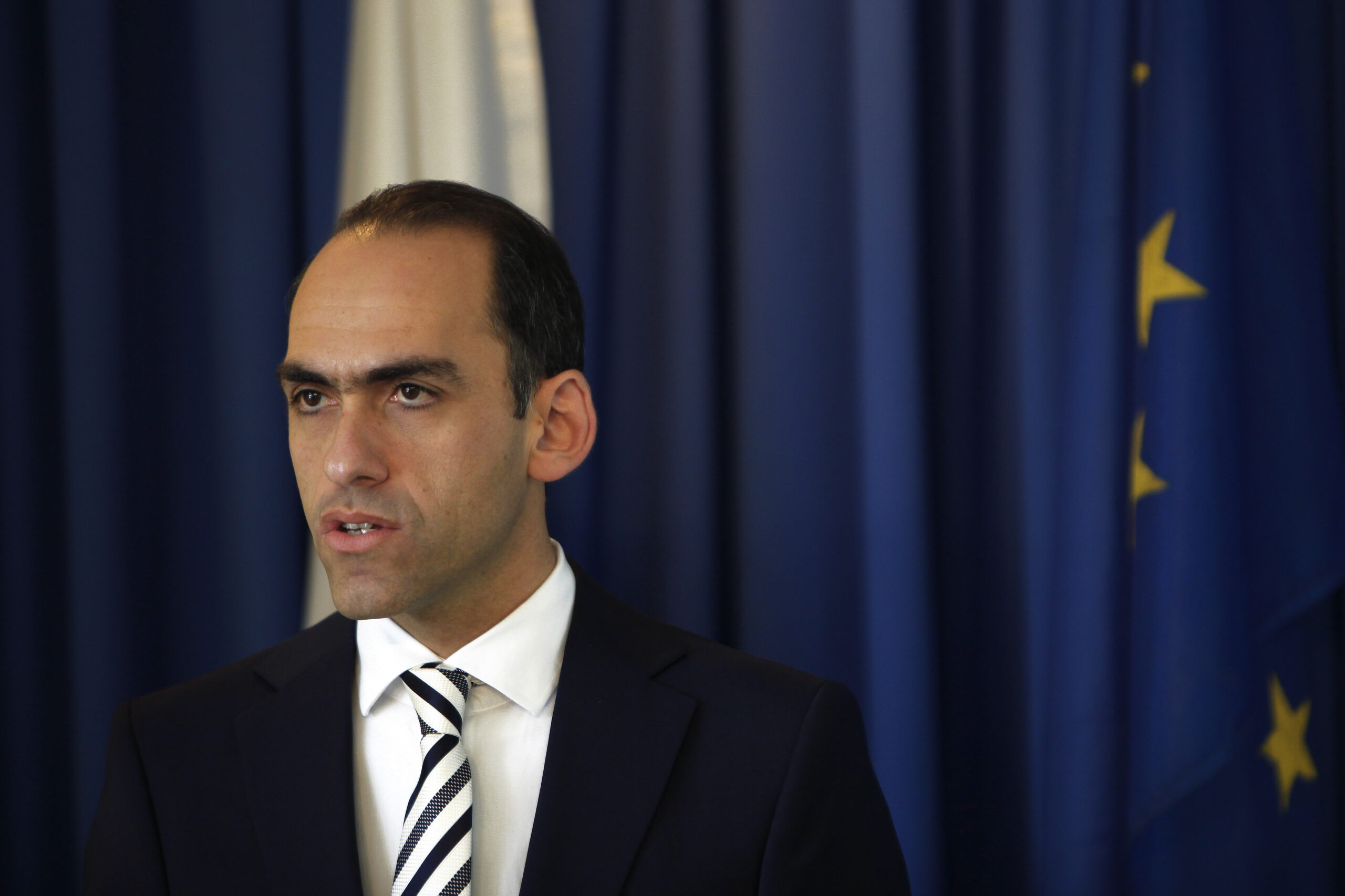 Cyprus says 4th bailout review is positive