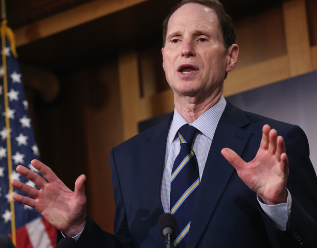 Trade critics push Wyden on Internet concerns