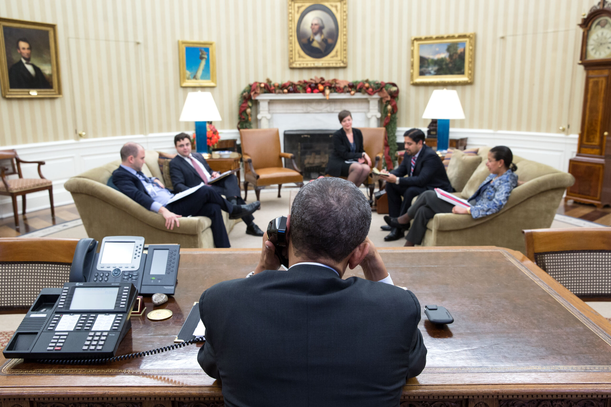 Obama’s Cuba plan splits liberal lions, New York Times and Washington Post