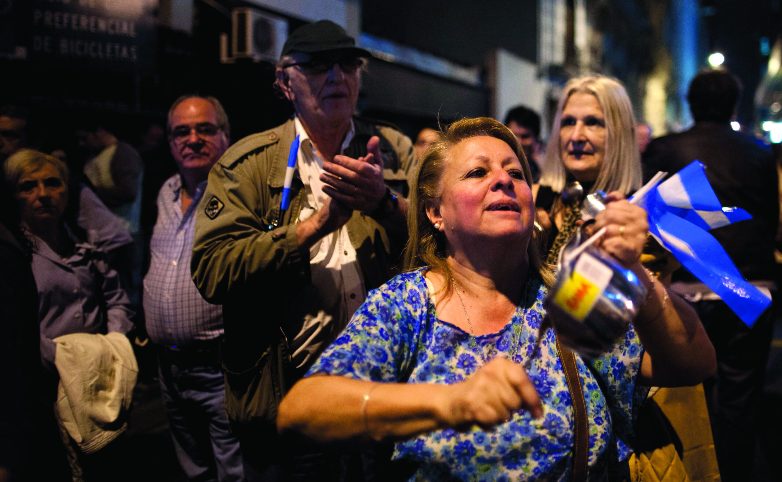 Thousands march against Argentine government