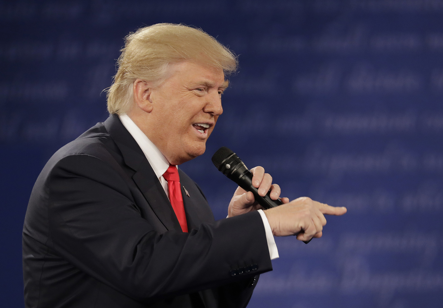 Trump’s debate apology falls flat