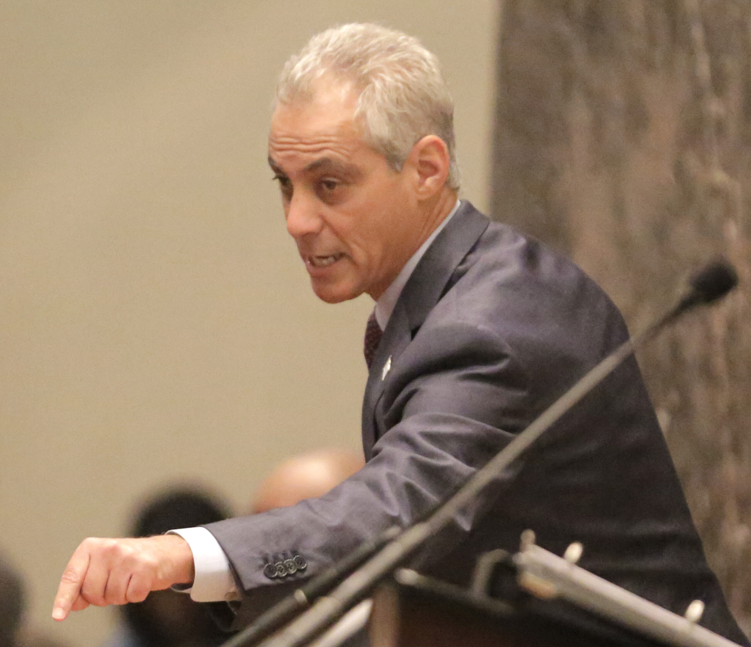Progressives turn on Emanuel, want federal probe, even recall power